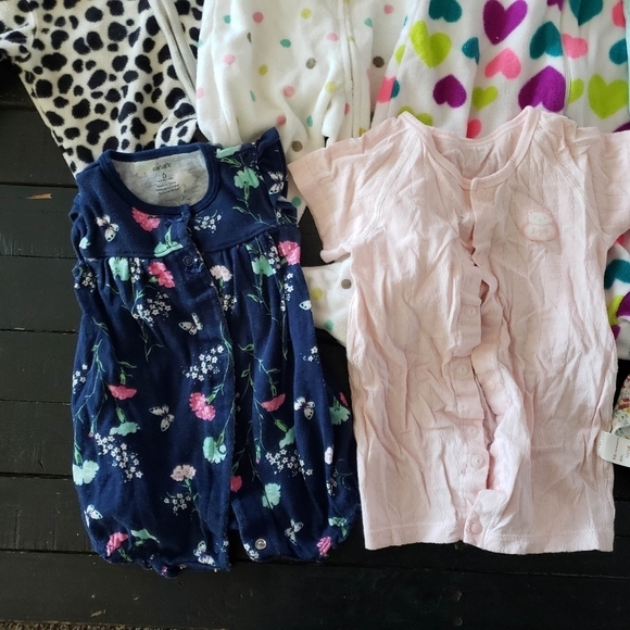Baby Girl Bundle Lot Clothes Pajamas Bodysuit Romper 9 Pieces 3-6 6 Month Carter - Picture 5 of 5